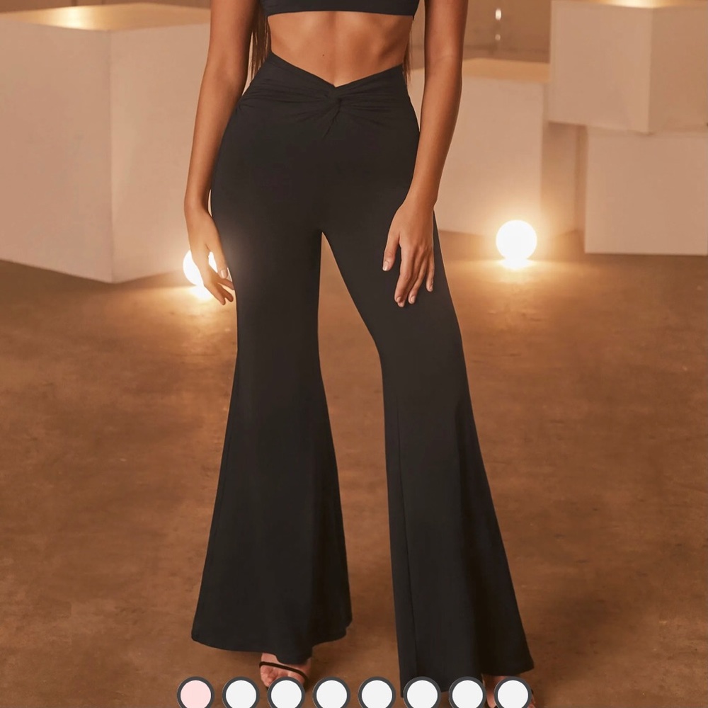 NWOT Oh Polly Black Knotty But Nice Flared Trouser